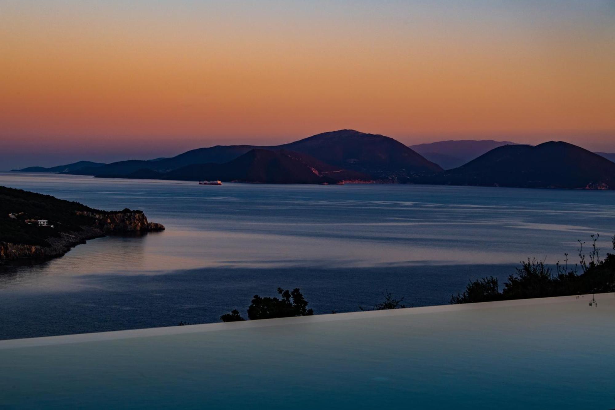 Pantea Luxury Villa Vasilikí Exteriér fotografie